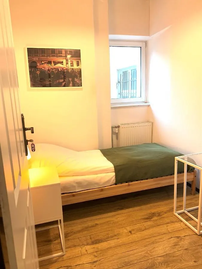 Hostel Stonewall - Self Check In Poznan